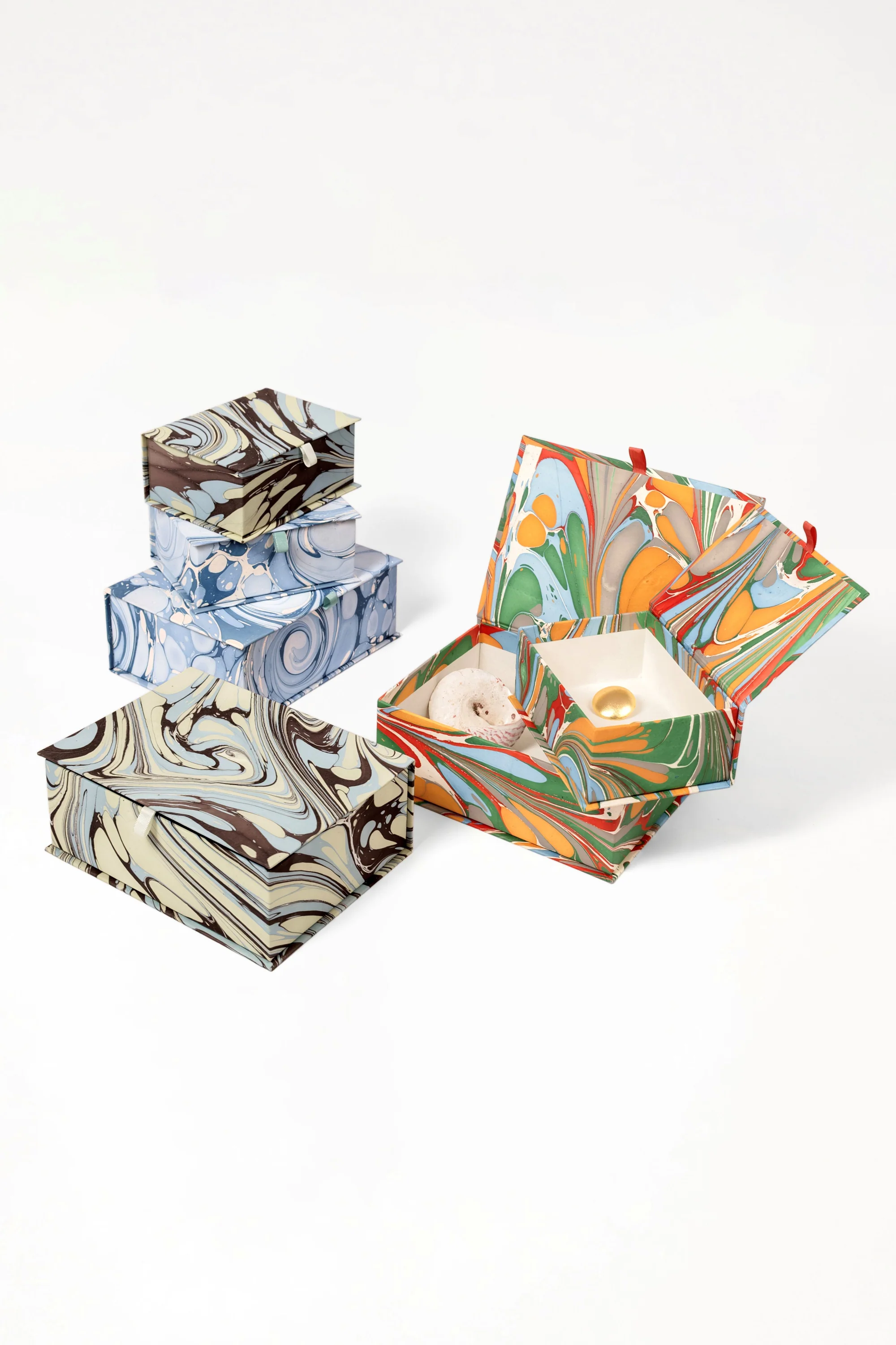 Hand-Marbled Keepsake Box Set in Marais - Image 4