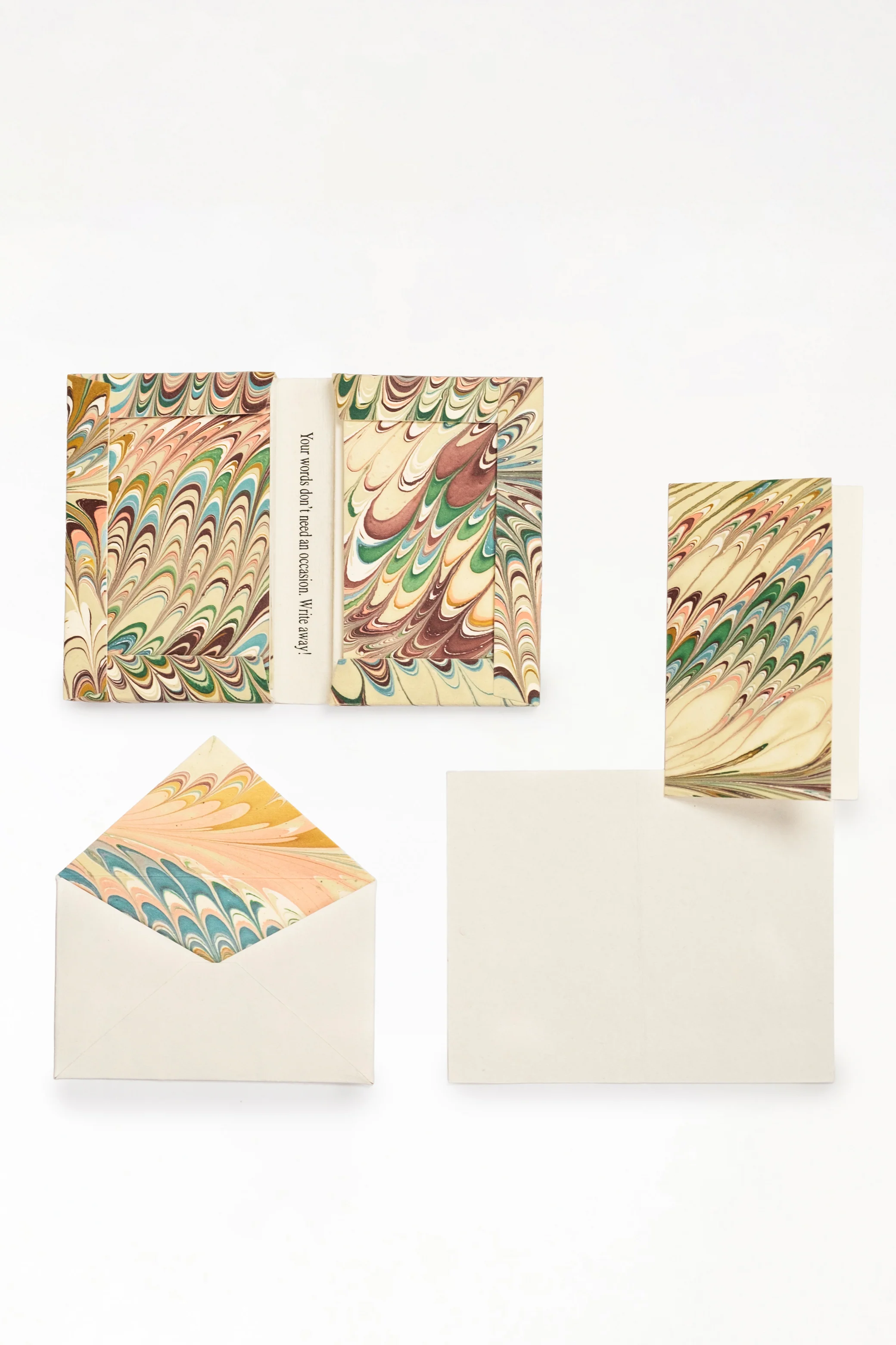 Hand-Marbled Notecards in Flatiron Feather, Set of 8 - Image 3