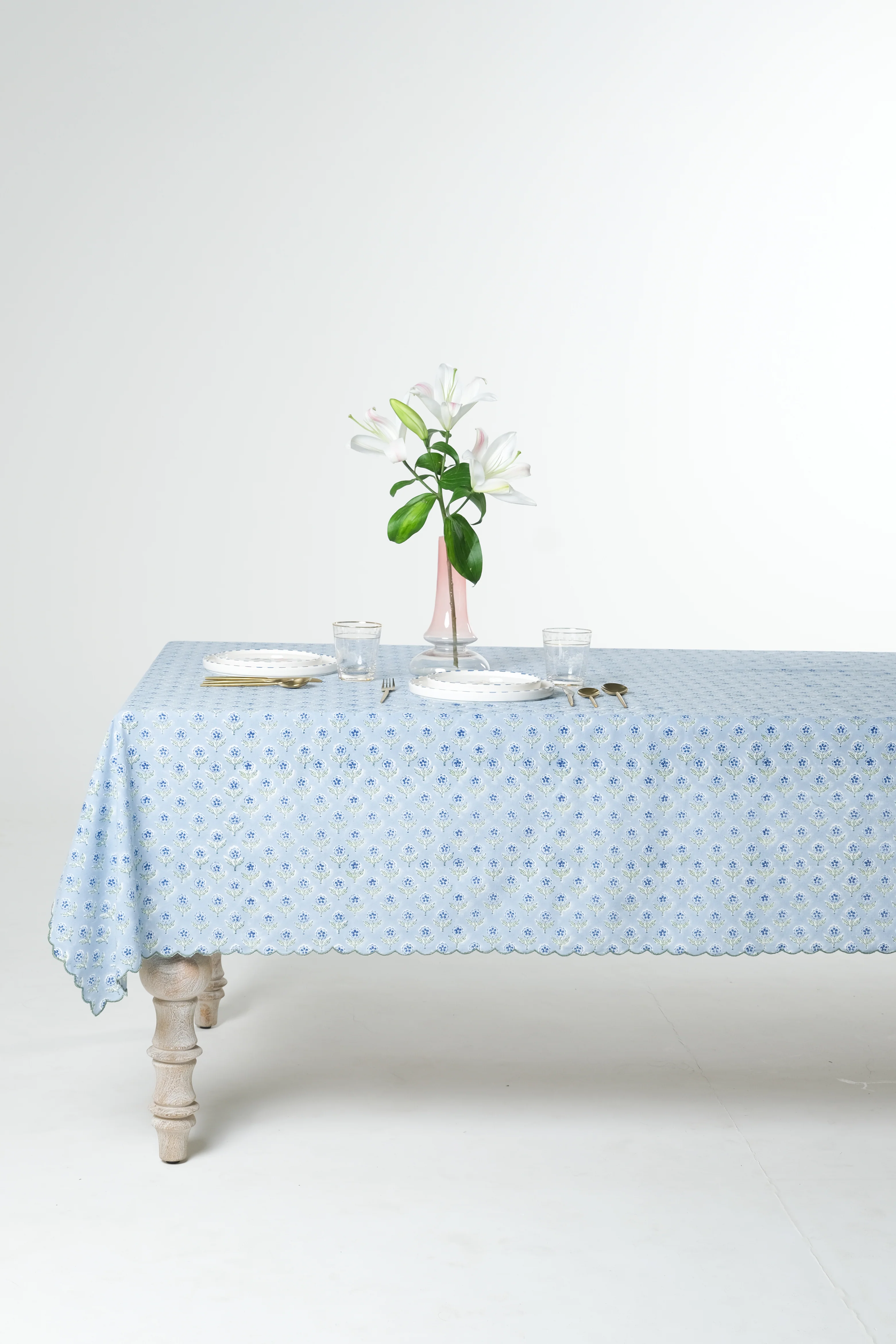 Mona Scallop Embroidered Blockprint Tablecloth in Blue - Image 4