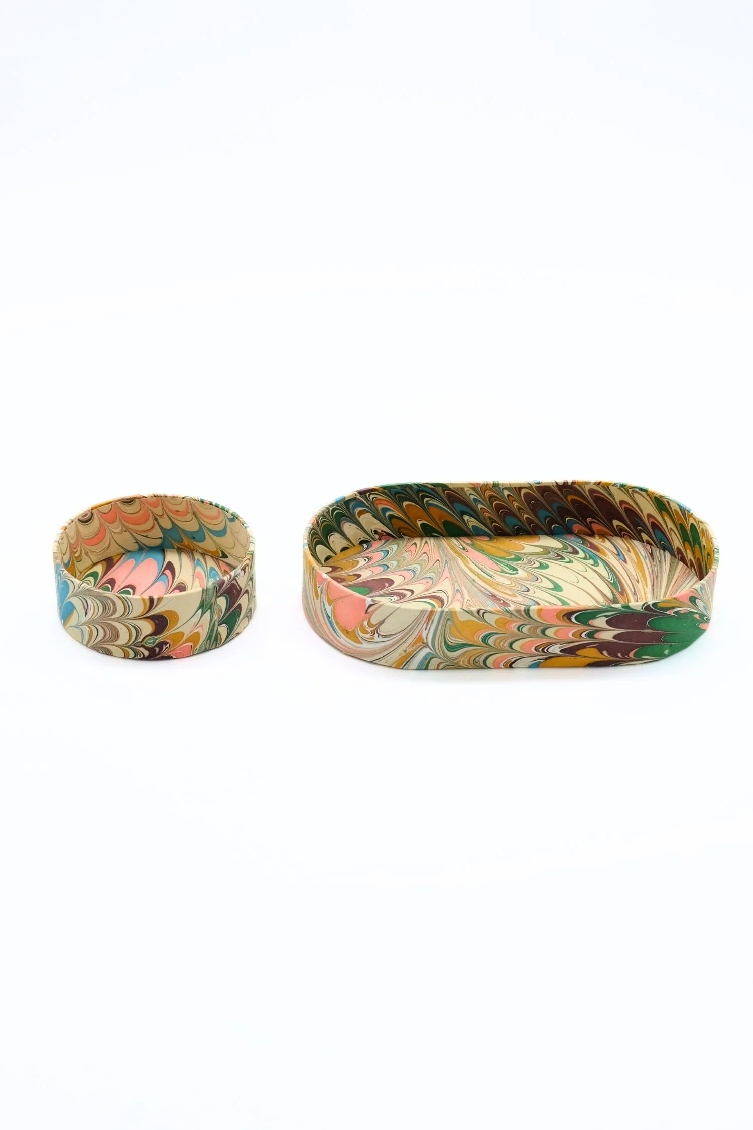 Nesting Hand-Marbled Oval Desk Tray Set in Flatiron Feathers - Image 4