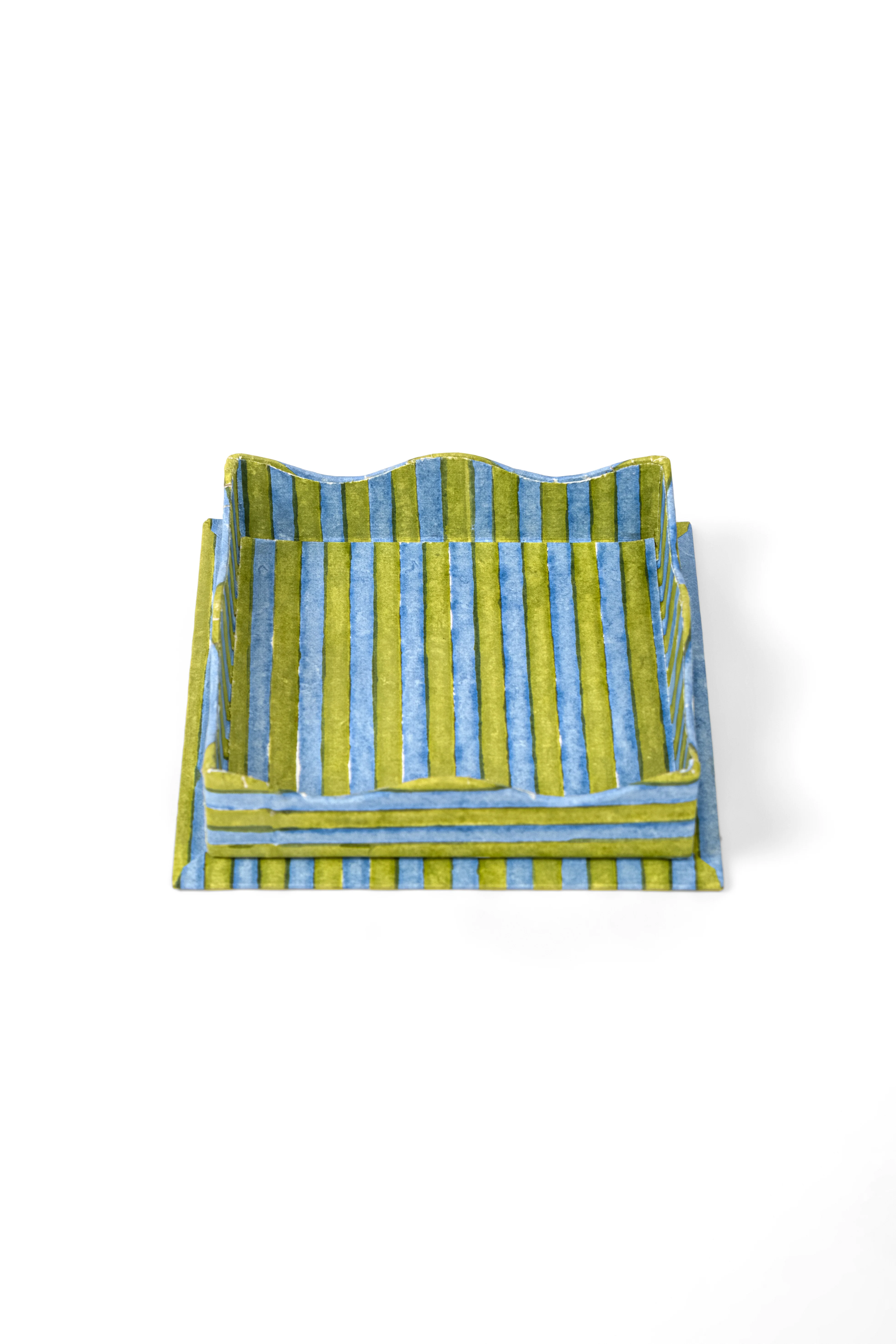 Nesting Scalloped Blockprint Trays in Green and Blue Stripes - Image 3